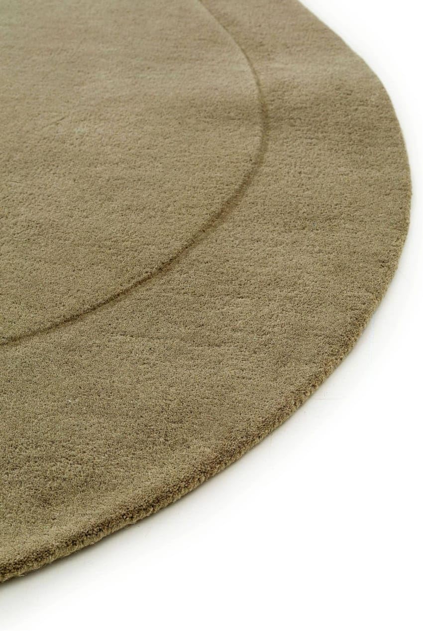 Unique Kidney Shaped Rug - Image 30