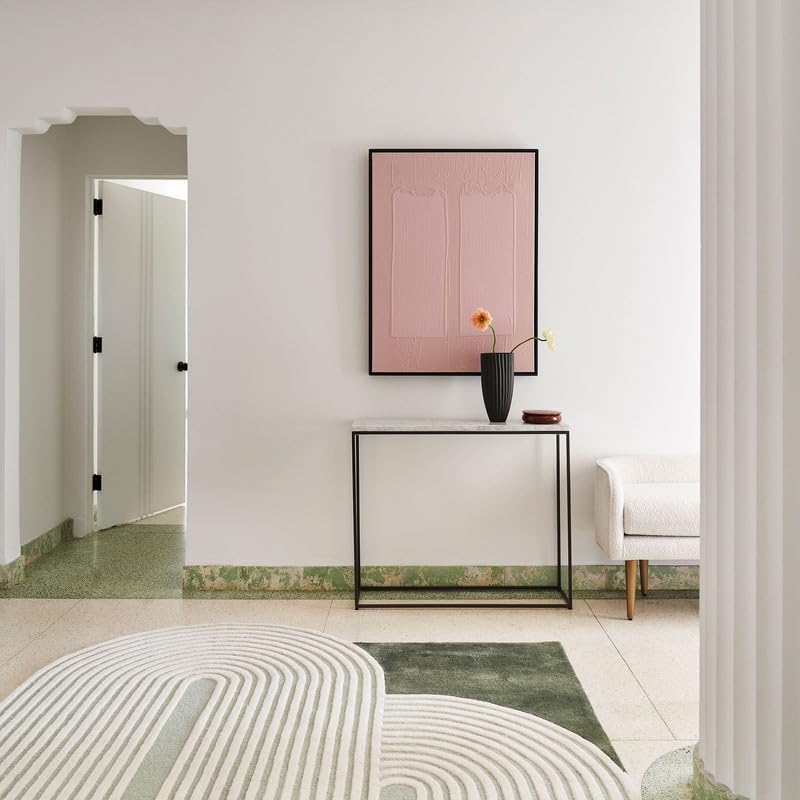 Irregular Shape Green and White Runner - Image 9