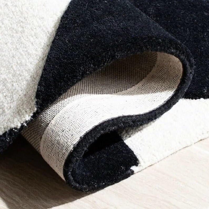 Black and White Geometric Pattern Rug - Image 3