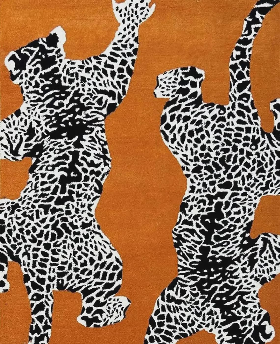 Climbing Jaguar Tufted Rug